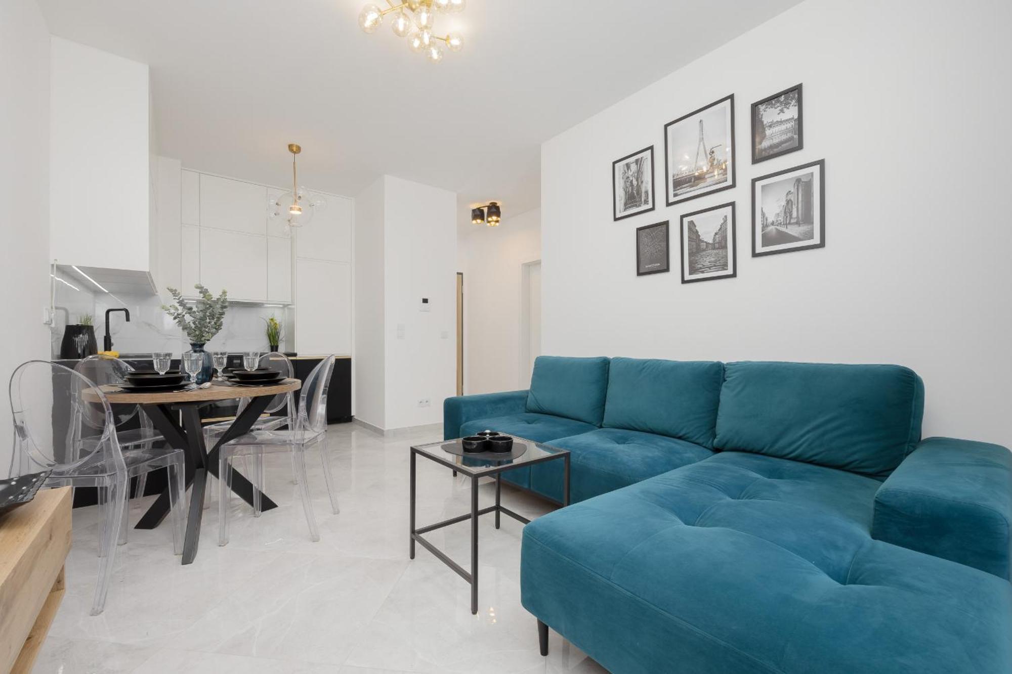 Apartment With Balcony & Parking In Warsaw By Noclegi Renters Zewnętrze zdjęcie